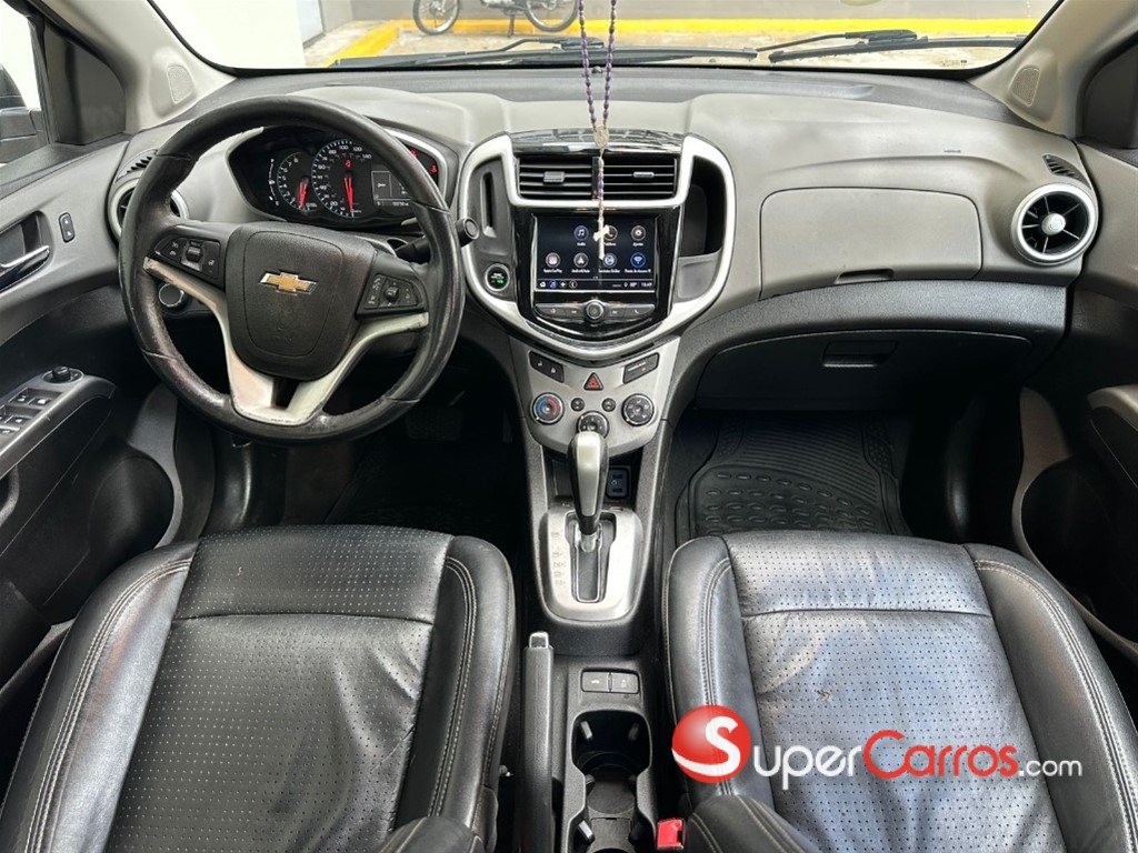 2018 Chevrolet Sonic Premier — foto 7 / 12