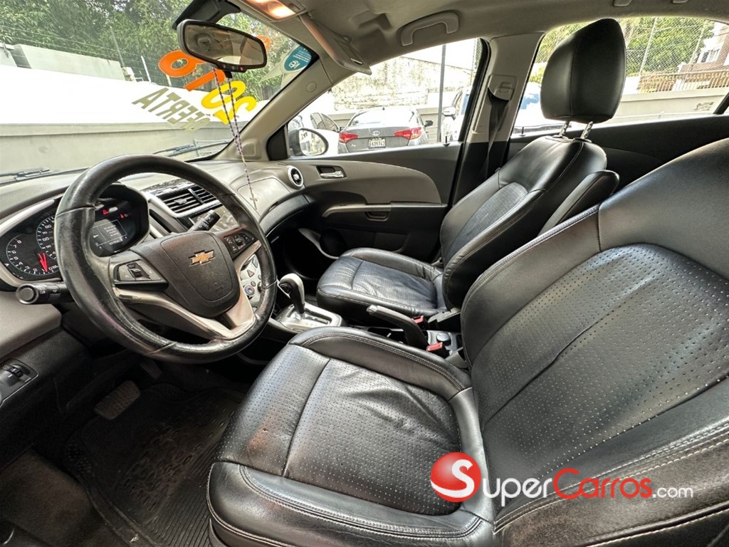 2018 Chevrolet Sonic Premier — foto 8 / 12