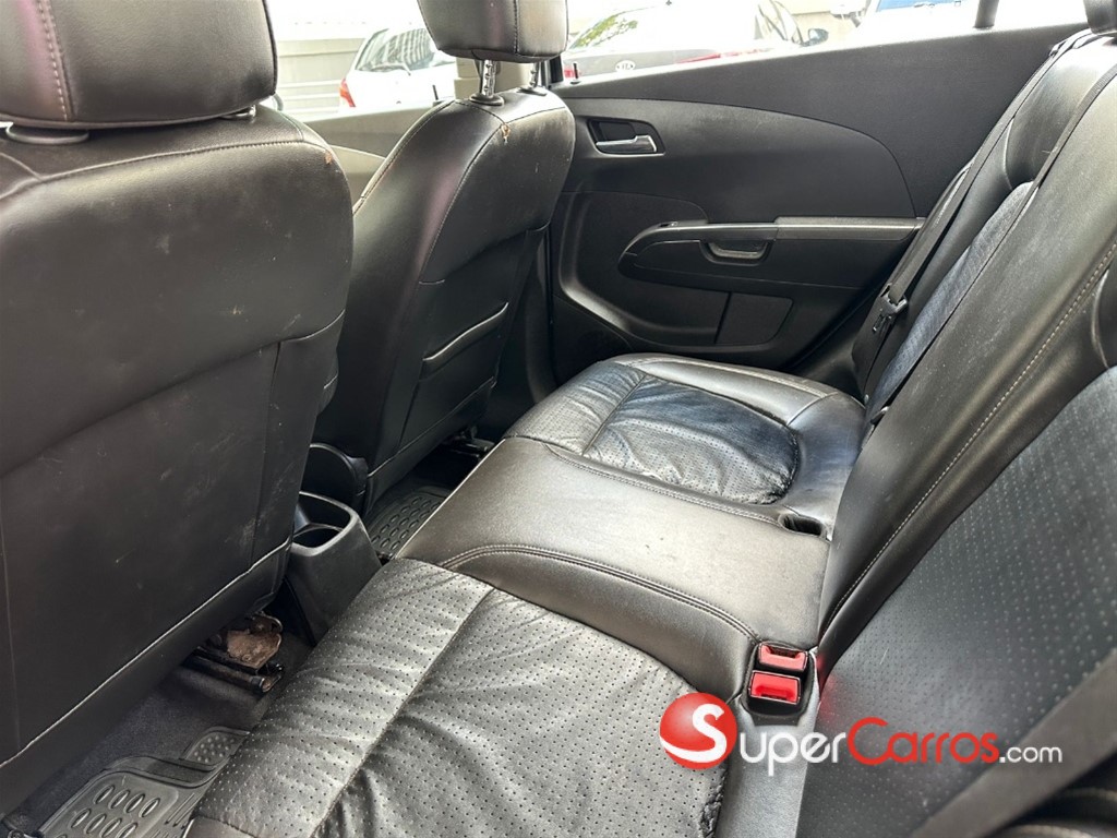 2018 Chevrolet Sonic Premier — foto 9 / 12