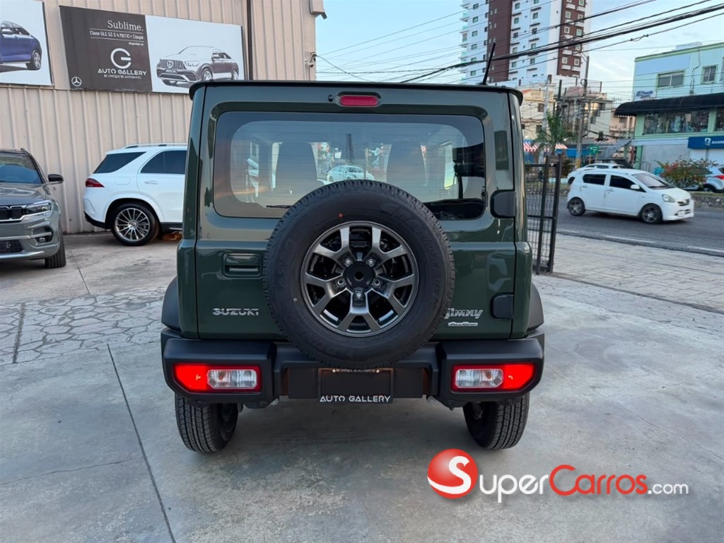2027 Suzuki Jimny GLX — foto 6 / 11