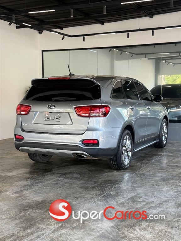 2019 Kia Sorento LX — foto 5 / 11