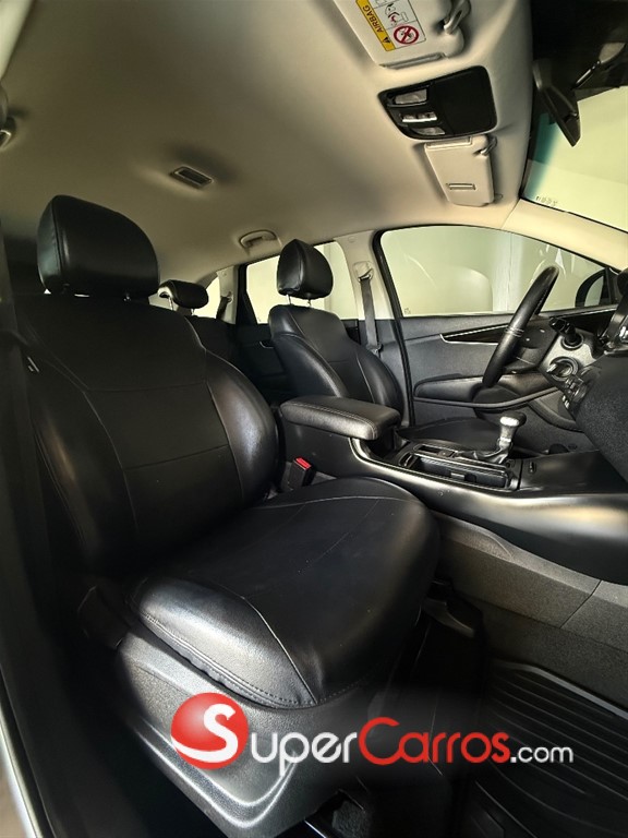 2019 Kia Sorento LX — foto 10 / 11