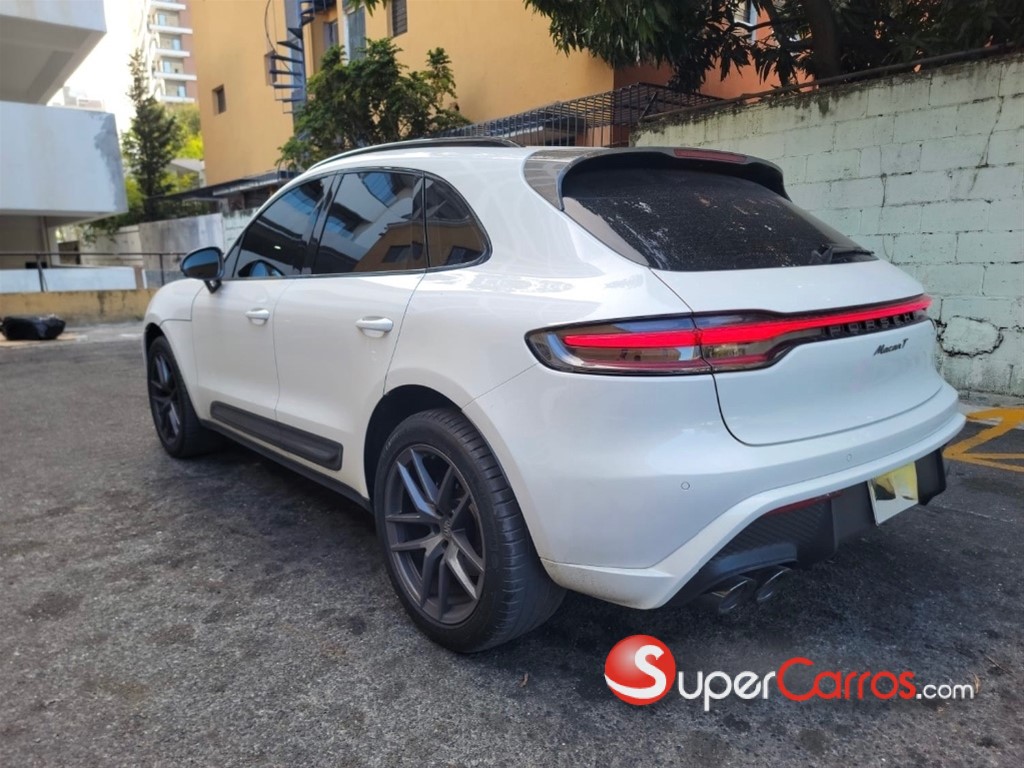 2025 Porsche Macan T — foto 4 / 12