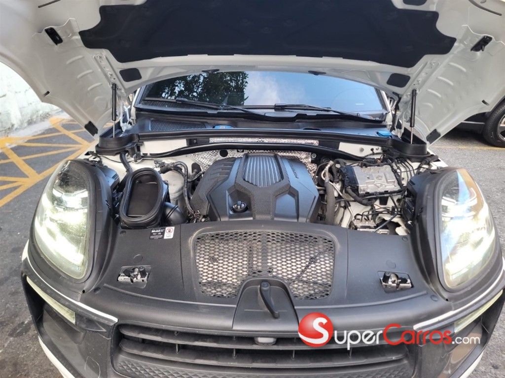 2025 Porsche Macan T — foto 12 / 12