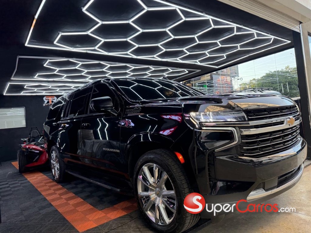 2021 Chevrolet Suburban LT — foto 3 / 11