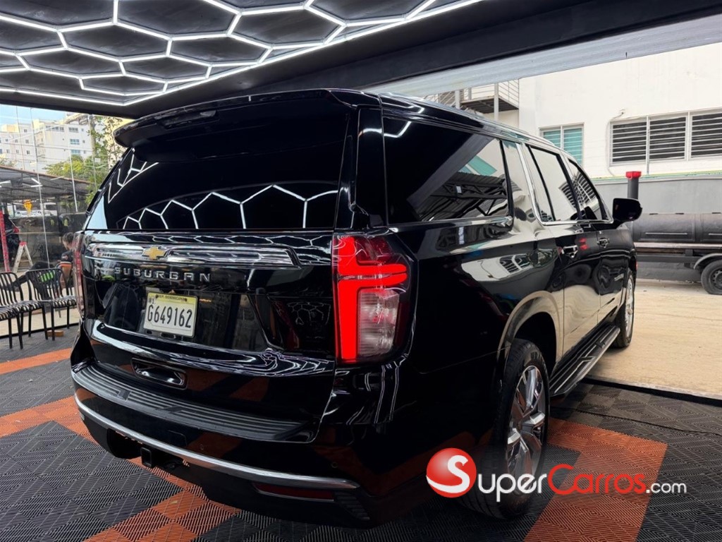 2021 Chevrolet Suburban LT — foto 6 / 11