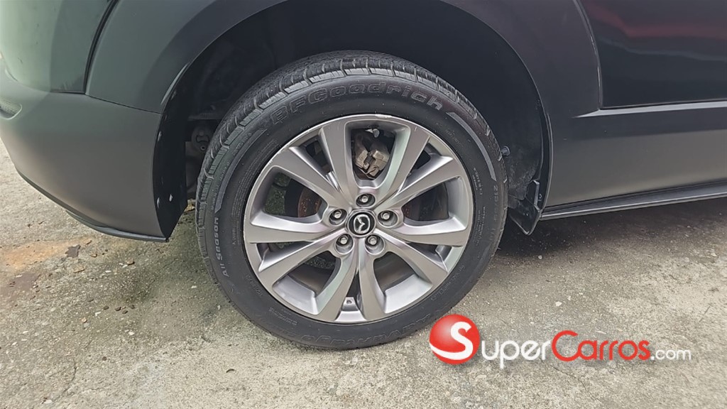 2020 Mazda CX-30 — foto 10 / 12