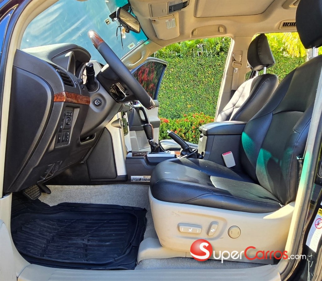 2011 Toyota Land Cruiser Prado VX — foto 7 / 12