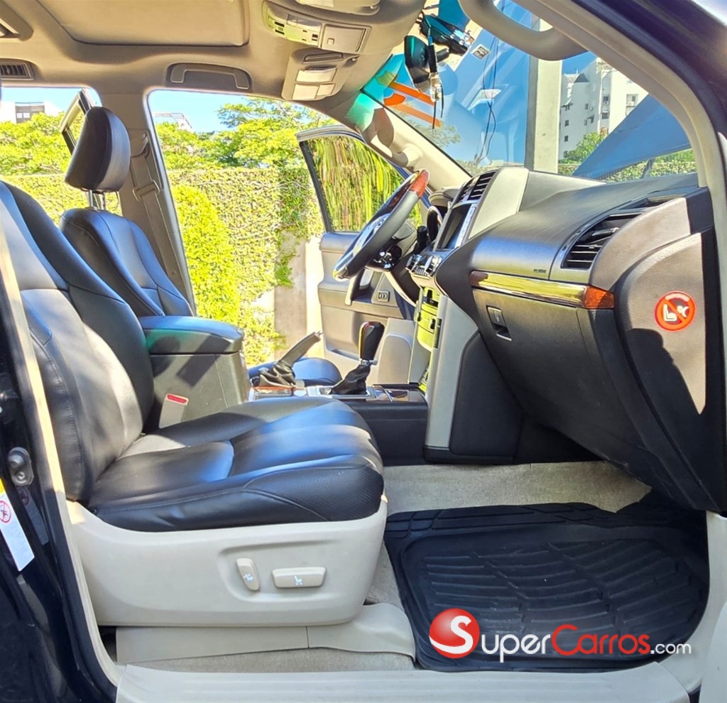 2011 Toyota Land Cruiser Prado VX — foto 8 / 12