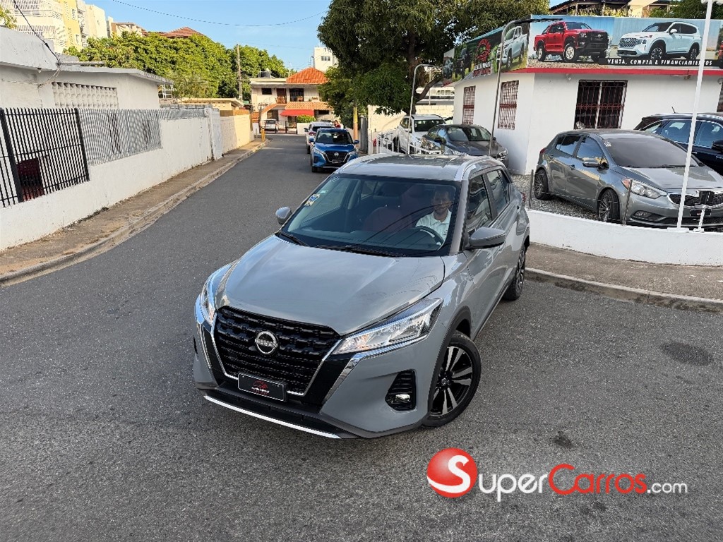 2023 Nissan Kicks — foto 10 / 12