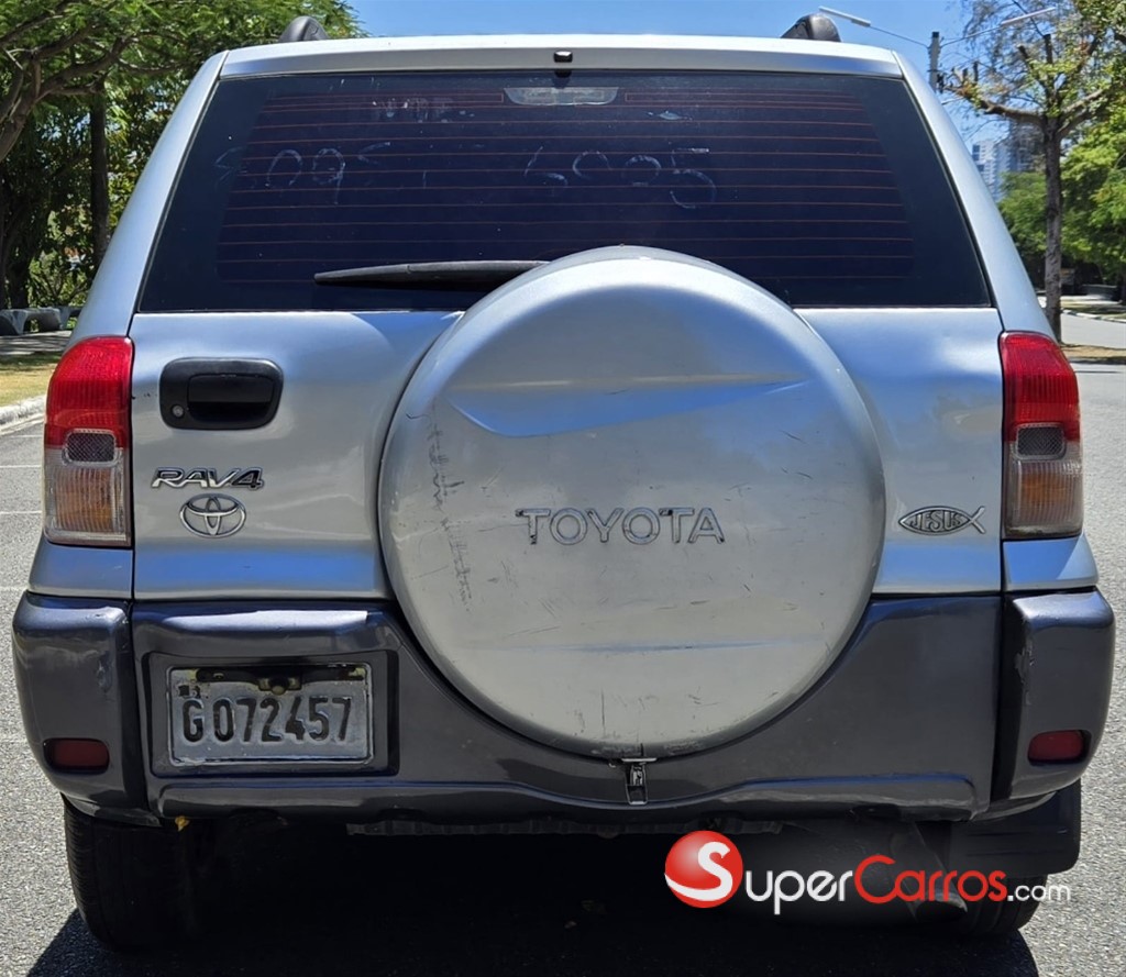 2001 Toyota RAV4 LE — foto 4 / 12