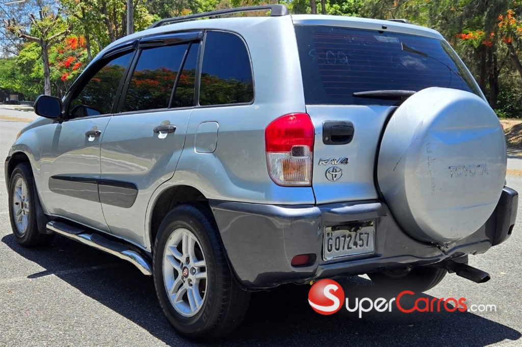 2001 Toyota RAV4 LE — foto 5 / 12