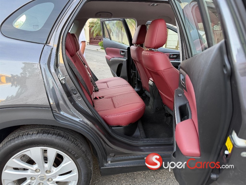 2023 Suzuki S-Cross — foto 6 / 12