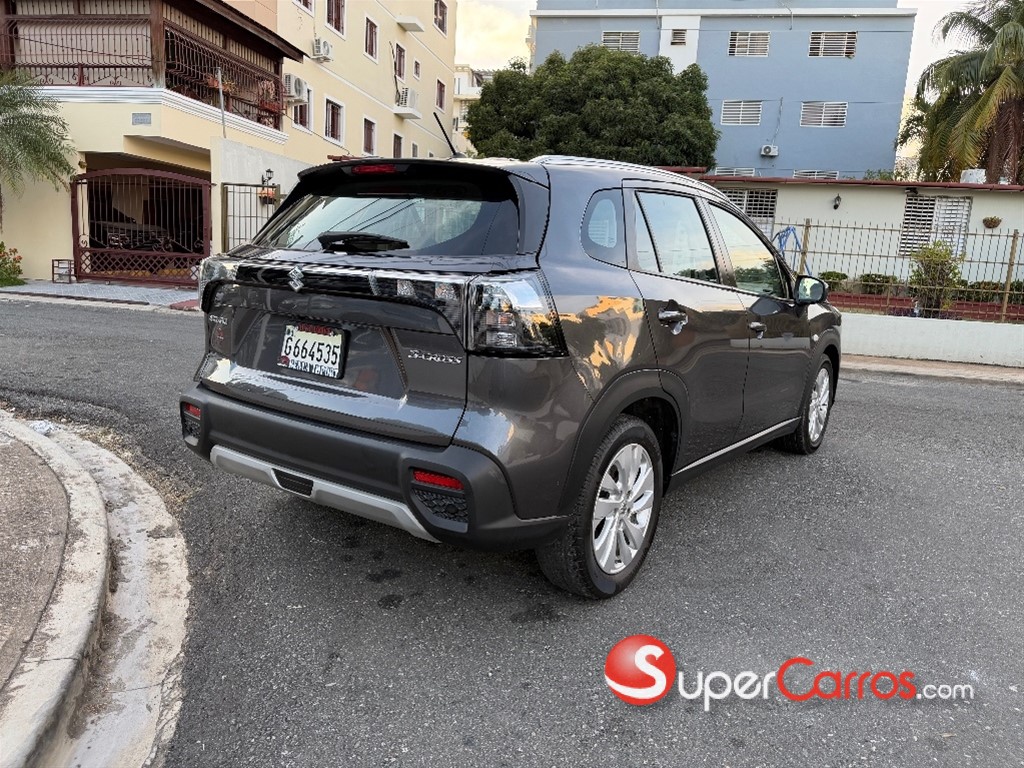 2023 Suzuki S-Cross — foto 12 / 12