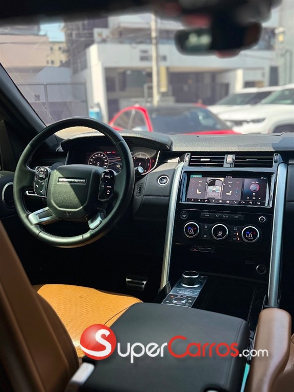 2019 Land Rover Discovery HSE Luxury — foto 5 / 9