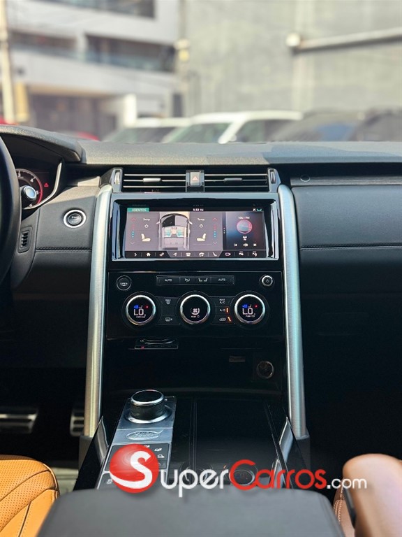 2019 Land Rover Discovery HSE Luxury — foto 6 / 9