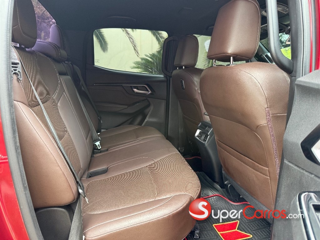 2024 Isuzu DMAX LSE — foto 8 / 9