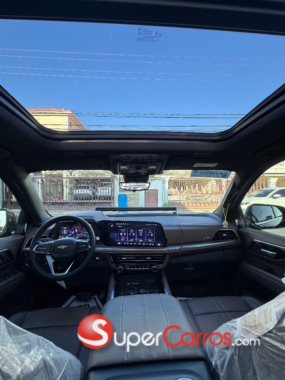 2025 Chevrolet Tahoe Highcountry Duramax — foto 9 / 12