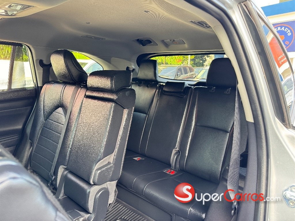 2022 Toyota Highlander XLE — foto 11 / 12