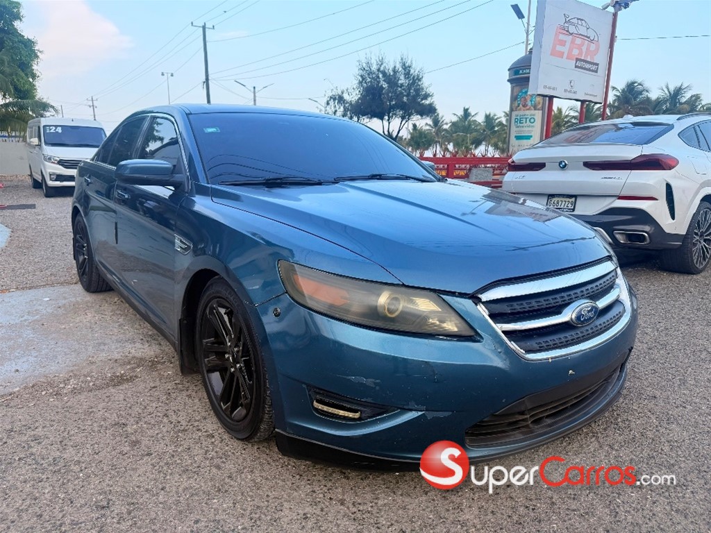 2011 Ford Taurus SEL — foto 2 / 8