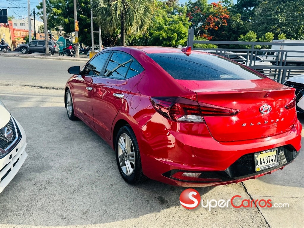 2019 Hyundai Elantra SEL — foto 3 / 12