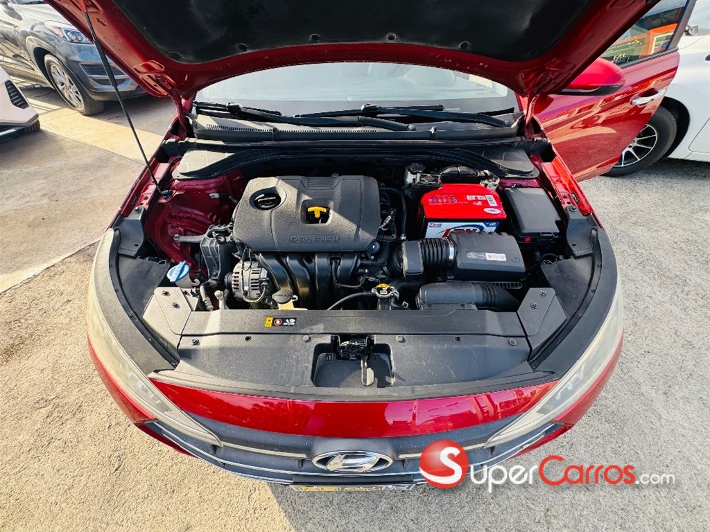 2019 Hyundai Elantra SEL — foto 11 / 12