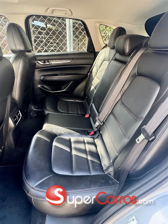2020 Mazda CX-5 Grand Touring Reserve — foto 4 / 6