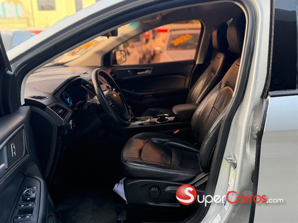 2016 Ford EDGE — foto 8 / 11