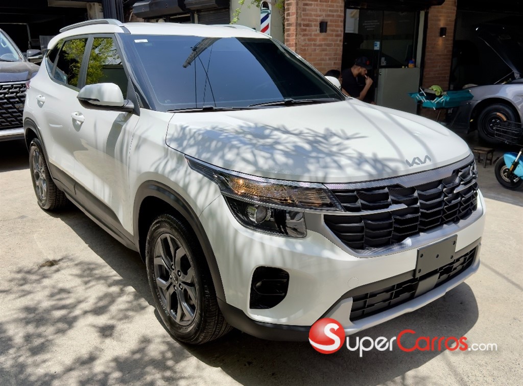 2024 Kia Seltos LX — foto 2 / 8