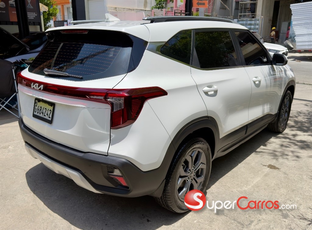 2024 Kia Seltos LX — foto 4 / 8