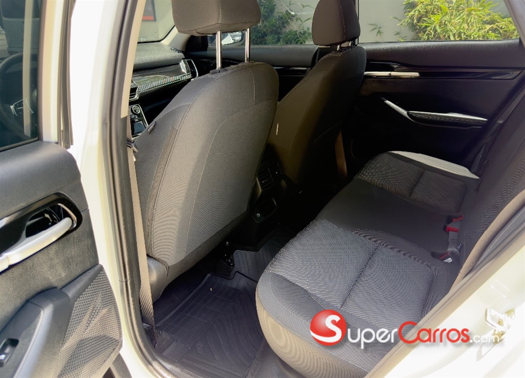 2024 Kia Seltos LX — foto 6 / 8