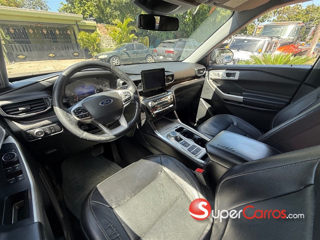 2022 Ford Explorer Limited — foto 10 / 12