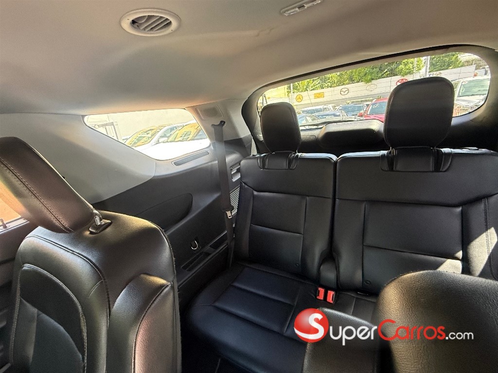 2022 Ford Explorer Limited — foto 11 / 12