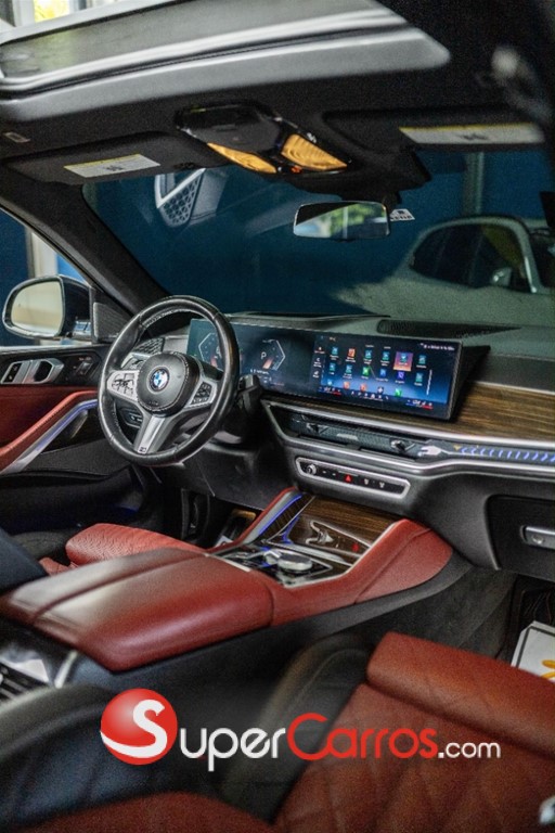 2024 BMW X 6 xDrive40i — foto 10 / 12
