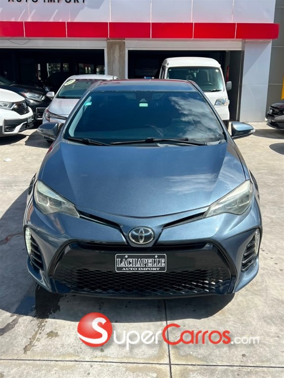 2017 Toyota Corolla SE — foto 3 / 9