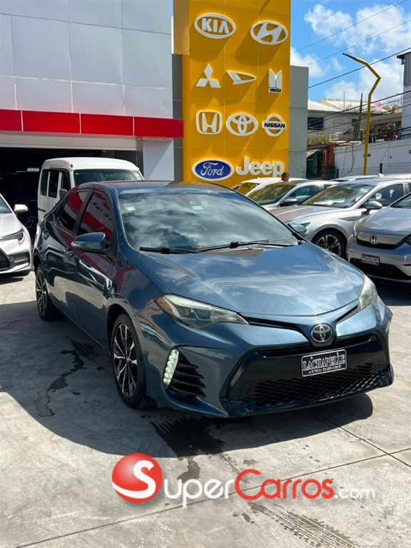 2017 Toyota Corolla SE — foto 4 / 9