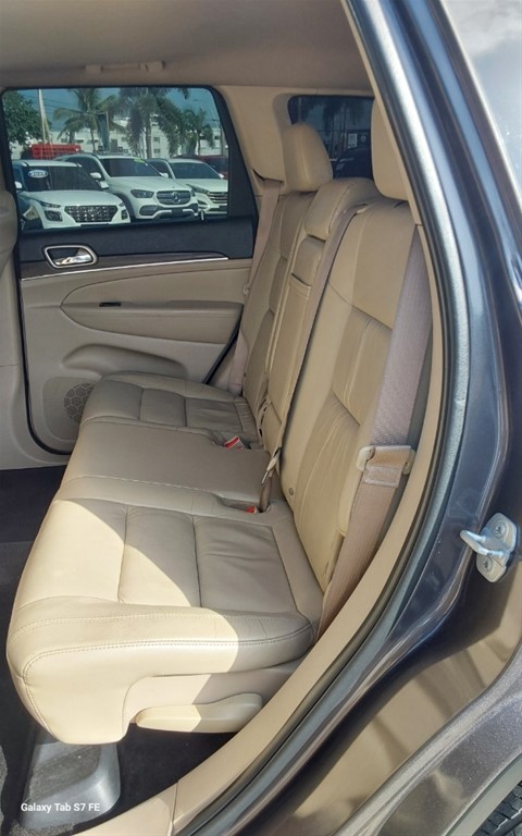 2015 Jeep Grand Cherokee Limited — foto 8 / 9