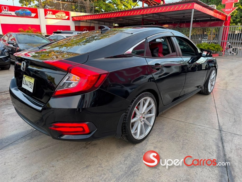 2018 Honda Civic EX — foto 4 / 8