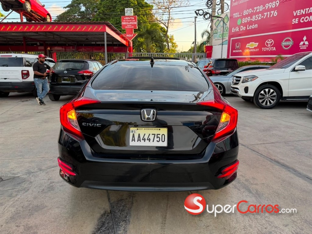 2018 Honda Civic EX — foto 5 / 8