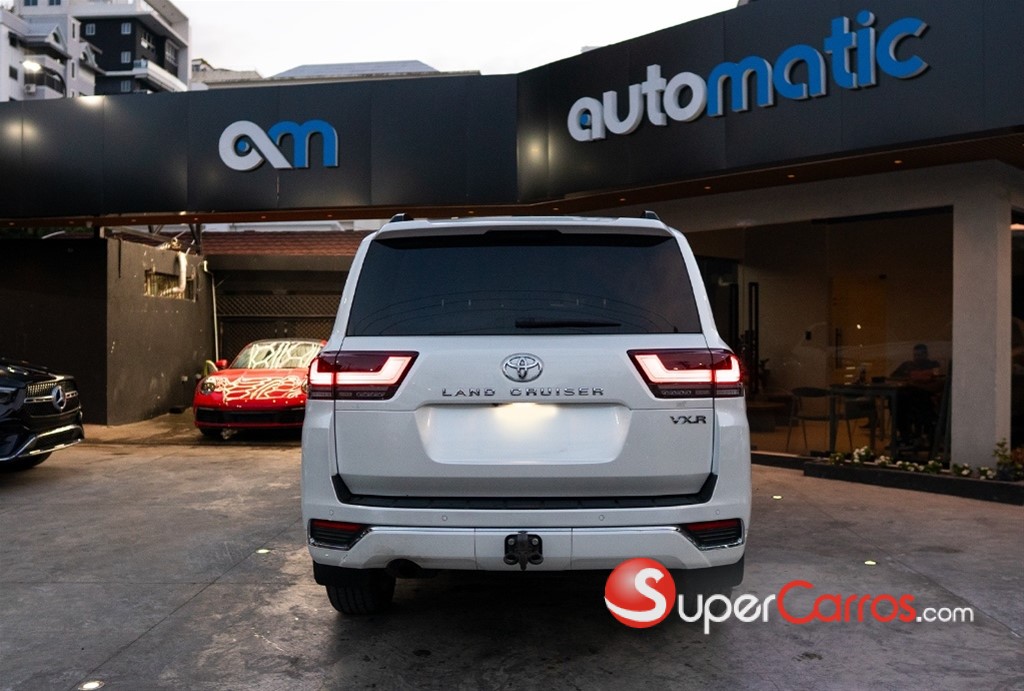2023 Toyota Land Cruiser 300 VX-R — foto 6 / 12