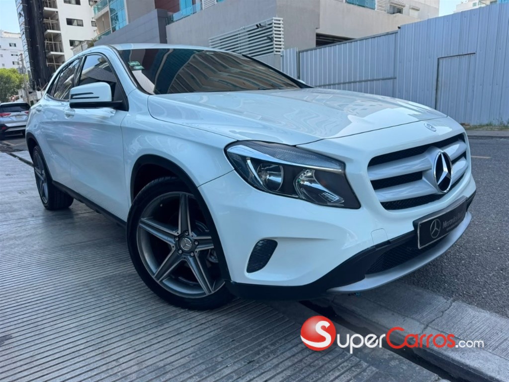 2017 Mercedes-Benz Clase GLA 250 4 Matic — foto 3 / 12