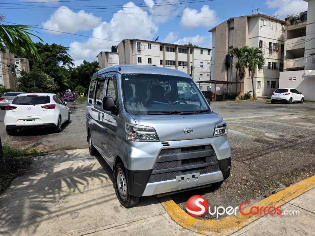 2021 Daihatsu Hijet — foto 3 / 12