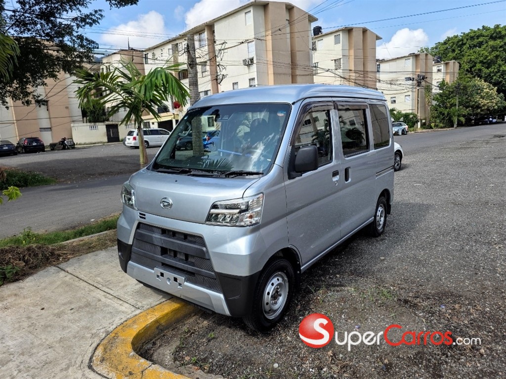 2021 Daihatsu Hijet — foto 4 / 12