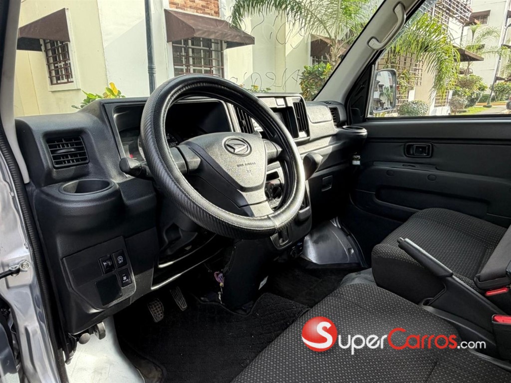 2021 Daihatsu Hijet — foto 12 / 12