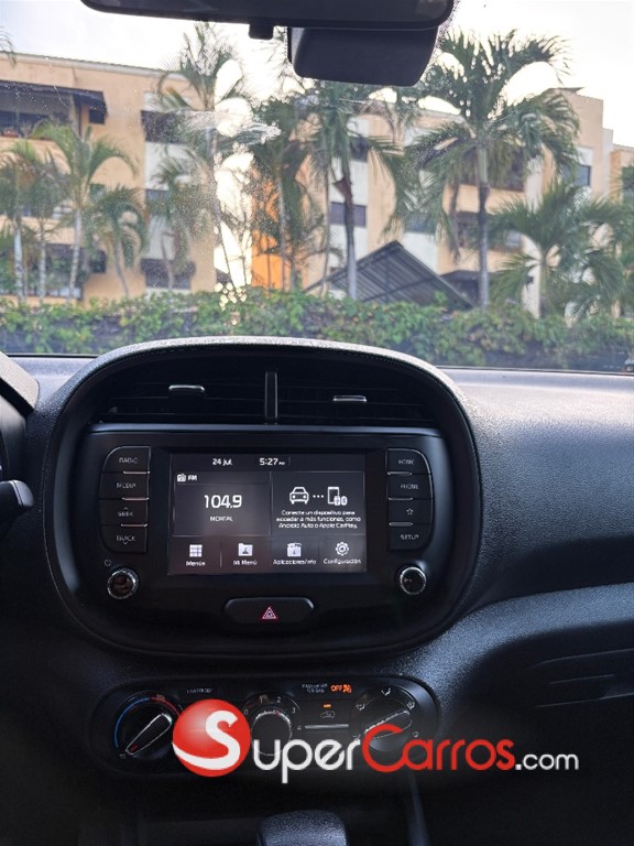 2020 Kia Soul — foto 8 / 11