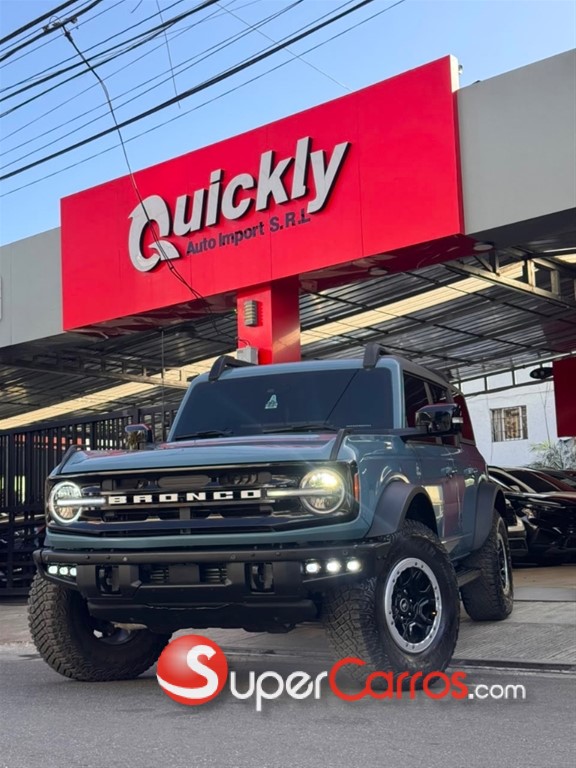 2023 Ford Bronco Outer Banks