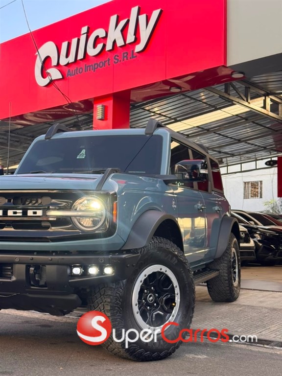 2023 Ford Bronco Outer Banks — foto 2 / 9