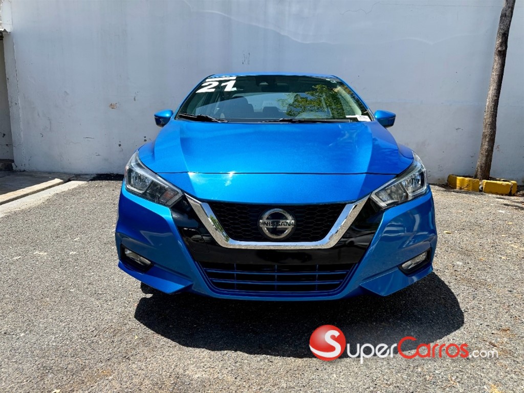 2021 Nissan Versa SV — foto 3 / 12