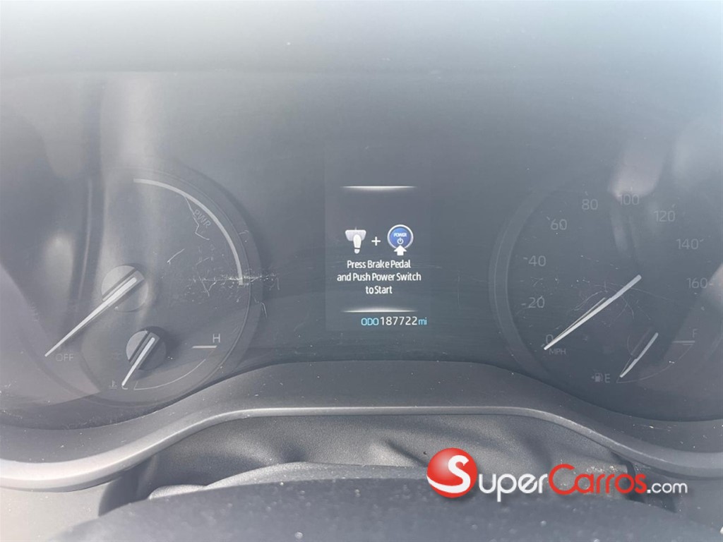 2021 Toyota Sienna LE — foto 5 / 12