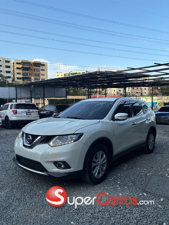2016 Nissan X-Trail — foto 2 / 9